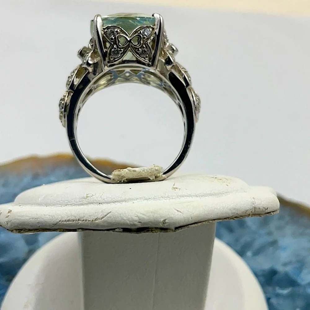 Vtg. Sterling Silver Green Amethyst Ring Size 7 1/2 (Size 7.5) - Picture 6 of 11